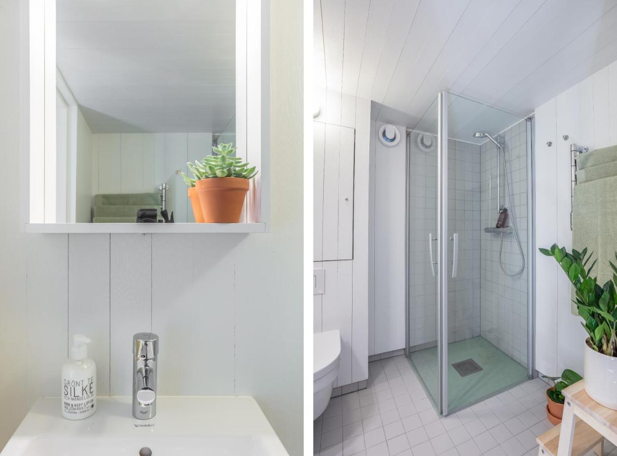 Vakantiehuis Sparkling Newly Built House Close To & Nature Stockholm